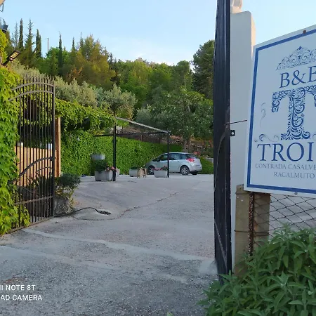 Troisi 3*
